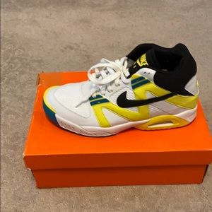 Nike air tech challenge